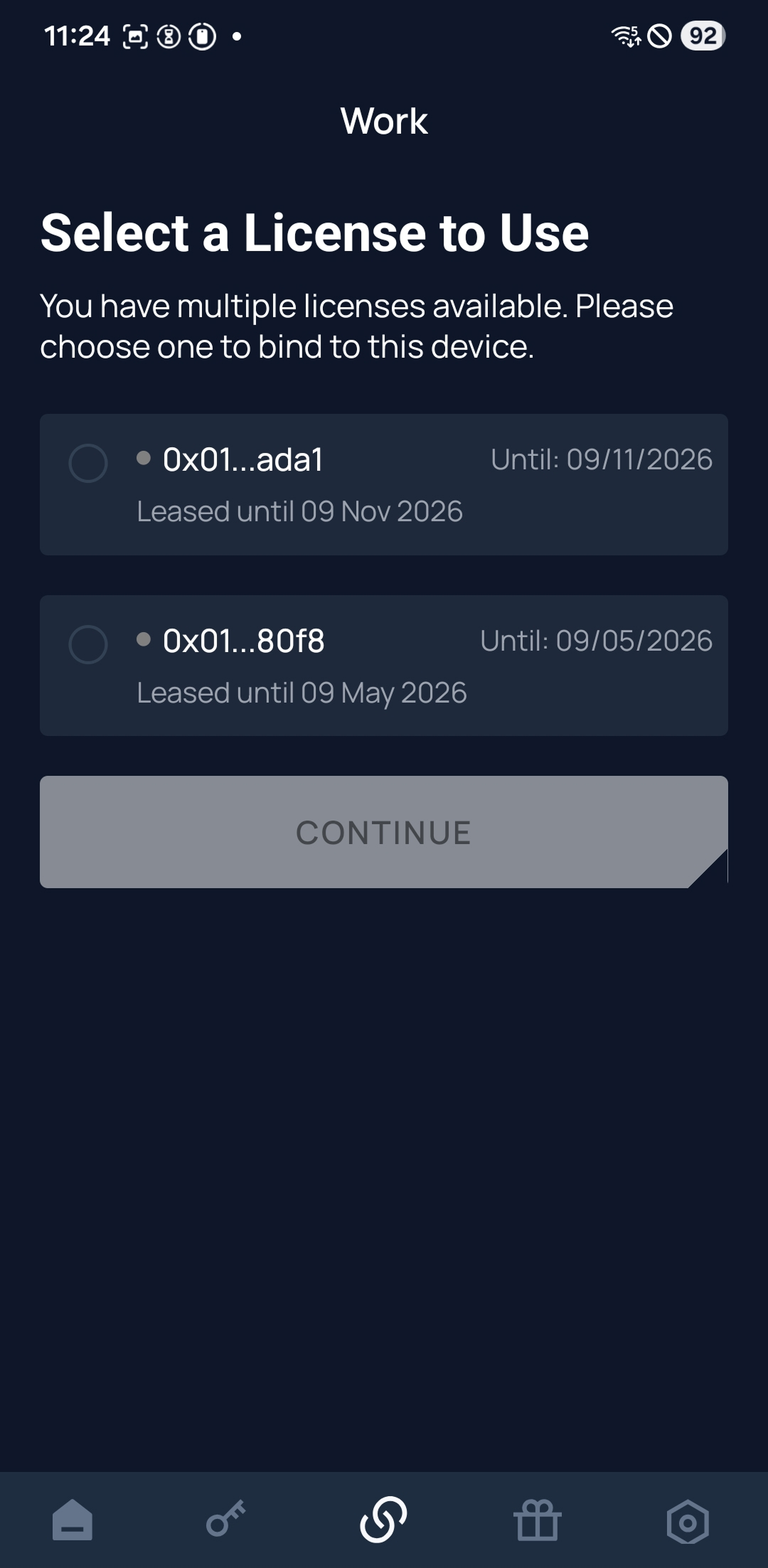 Work 탭에서 라이선스 선택 옵션을 보여주는 유니티 앱